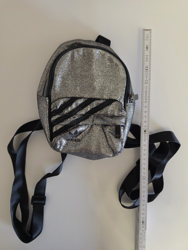 Kleiner glitzer adidas - kleiner,